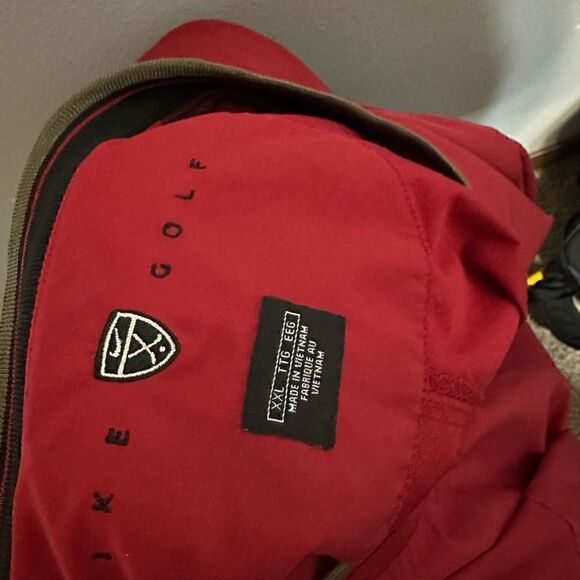 Nike Golf Mens XXL Red Windbreaker - Picture 2 of 5